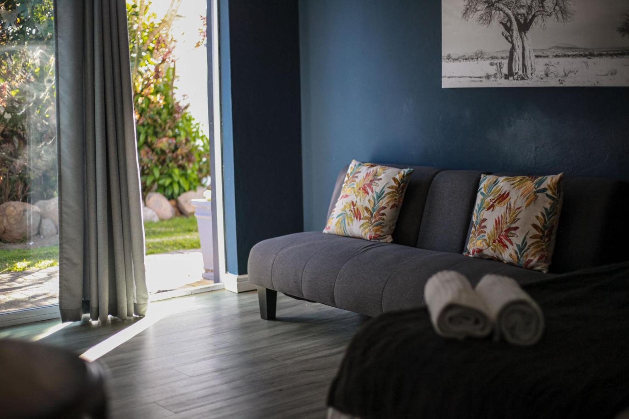 Reef View Bnb Ист-Лондон Экстерьер фото