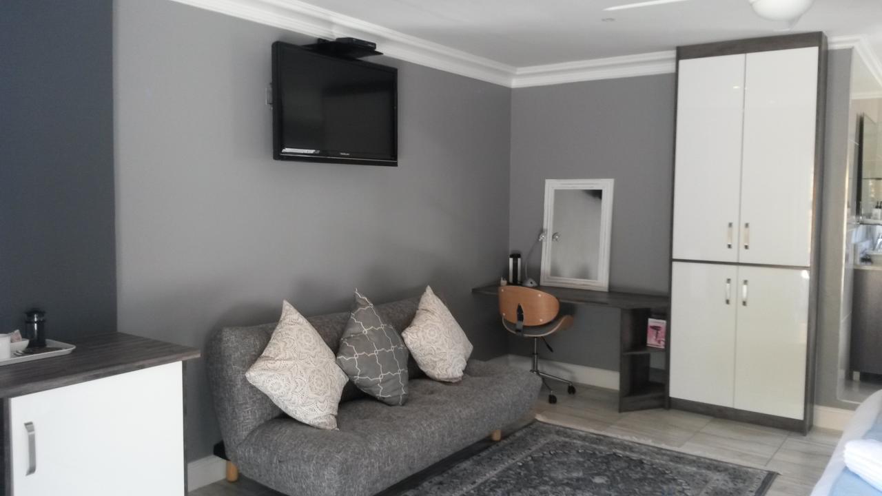 Reef View Bnb Ист-Лондон Экстерьер фото