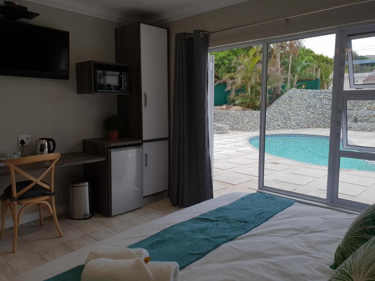Reef View Bnb Ист-Лондон Экстерьер фото